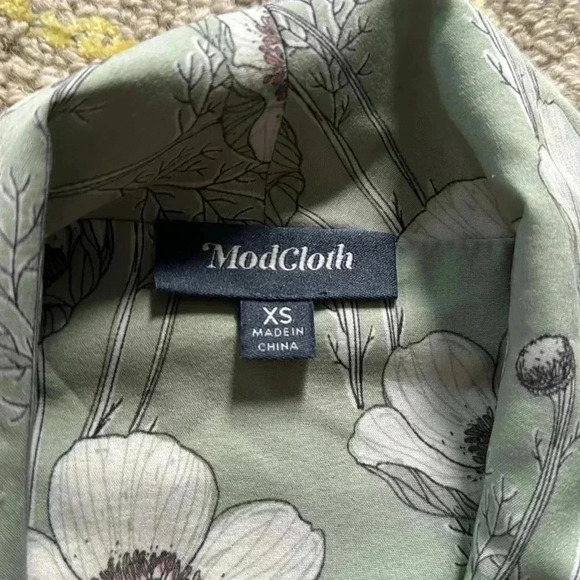 Mod Cloth lightweight Sage and floral poppy open cardigan/blazer XS - Picture 2 of 5